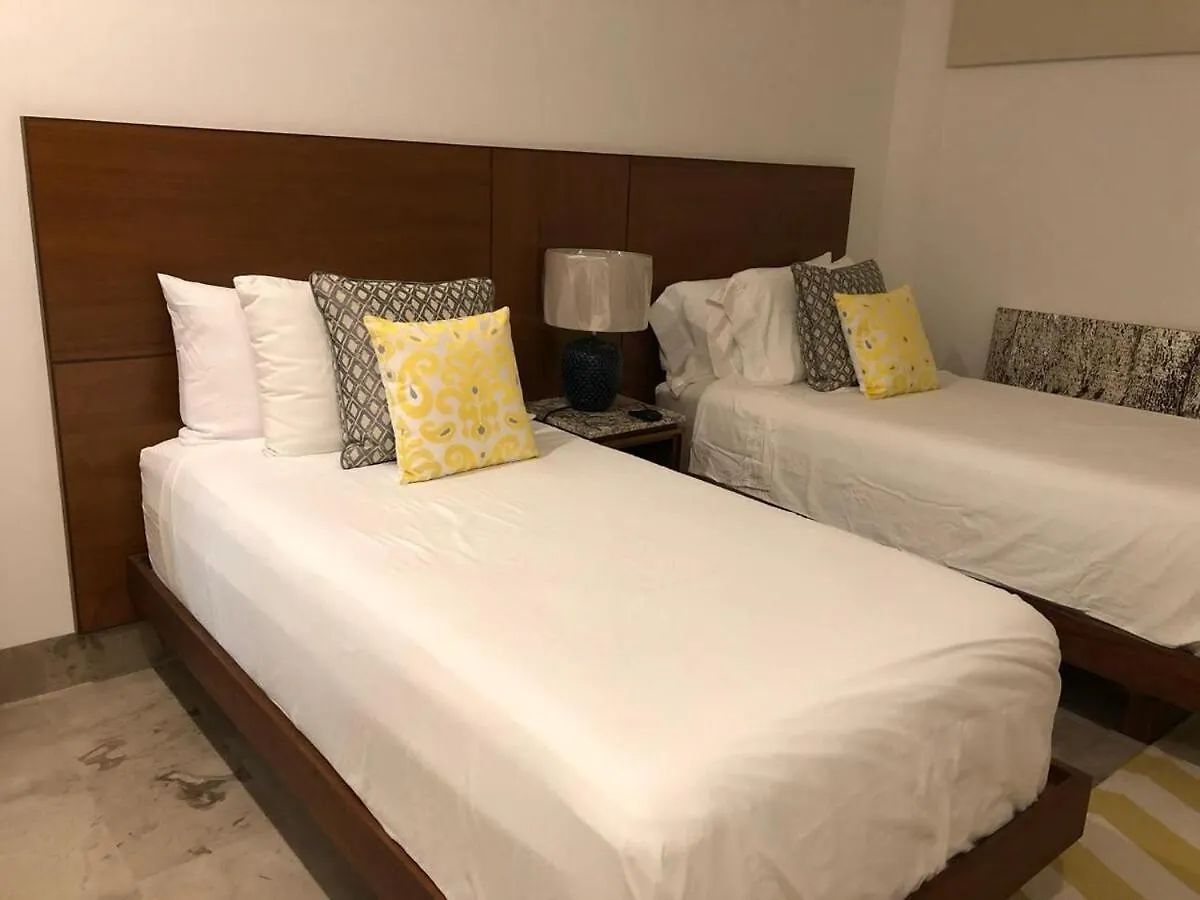 Luxurious Department In Oceana Apartment Playa del Carmen